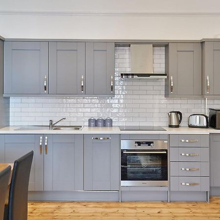 Apartment 3, Khyber Lodge Apartments 휫비 외부 사진